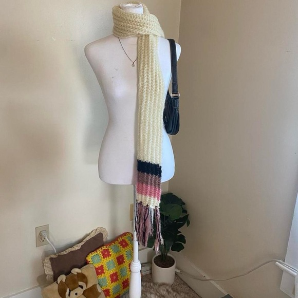 SOLD - Picture 7 of 7